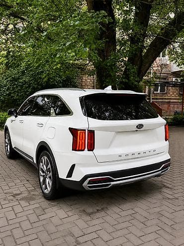 кия саренто: Kia Sorento: 2021 г., 2.2 л, Автомат, Дизель, Кроссовер — 4