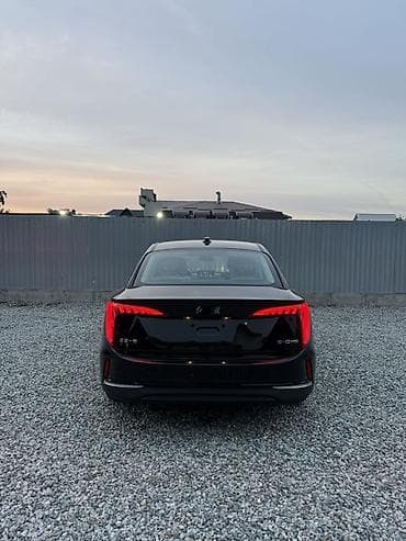электро минивэн китай: Hongqi E-QM5 Жаны электромобиль Запас хода - 430 км (фактически 400 — 5