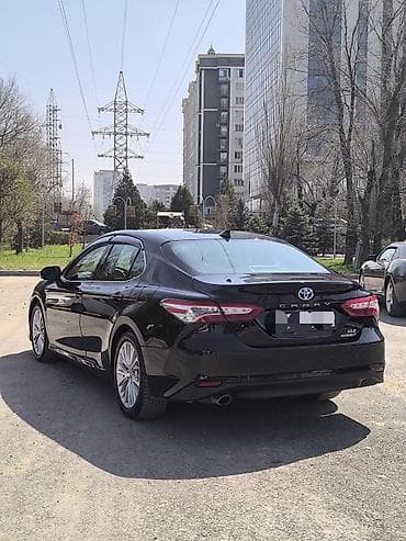 армянский учет: Toyota Camry: 2020 г., 2.5 л, Вариатор, Гибрид, Седан — 4