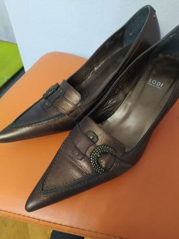 фирменная обувь из италии: Классические туфли в отличном состоянии, производство Испания,кожа — 6