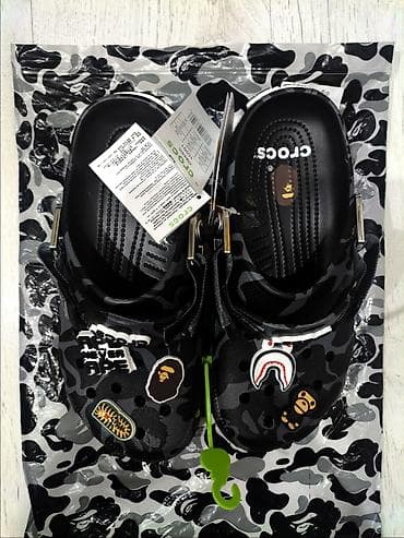 обувь на платформе: Сабо, 40, Crocs, Новый, цвет - Черный, Платная доставка — 1