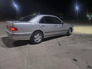 срочно продаю ауди 100: Mercedes-Benz E-Class: 2002 г., 3.2 л, Автомат, Дизель, Седан — 2