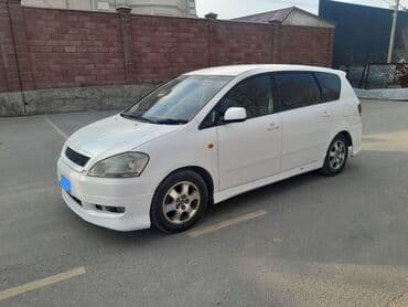 срочно продаю в связи с переездом: Toyota Ipsum: 2003 г., 2.4 л, Автомат, Газ, Вэн/Минивэн — 1