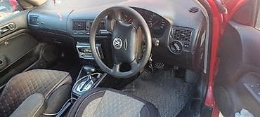голф 2салон: Volkswagen Golf: 1999 г., 1.8 л, Автомат, Бензин, Хэтчбэк — 3
