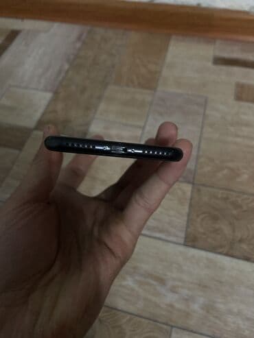 Акылдуу сааттар: IPhone Xr, Колдонулган, 256 ГБ, White Titanium, Заряддоочу түзүлүш, Каптама, Кабель, 81 % — 13