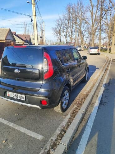 авто салон: Kia Soul: 2018 г., 1.6 л, Автомат, Бензин, Хэтчбэк — 7