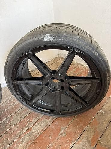 Дөңгөлөктөр монтажда 245 / 35 / R 20, Жай, Колдонулган, Комплект, Жеңил унаалар, Куйма, тешиктери - 5 — 4