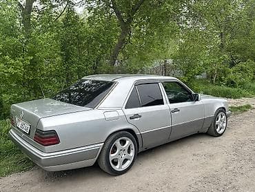 мерседес 210 2 4: Mercedes-Benz W124: 1995 г., 3.2 л, Автомат, Бензин, Седан — 4