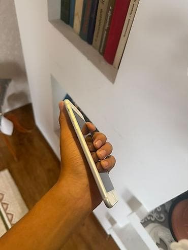 ipone x: IPhone 8 Plus, Б/у, 64 ГБ, Белый, Чехол, 74 % — 3