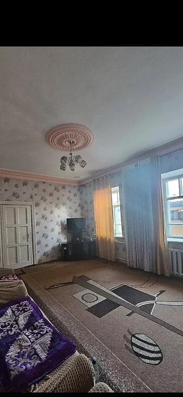 сниму кварт: 70 м², 4 комнаты, Забор, огорожен — 2