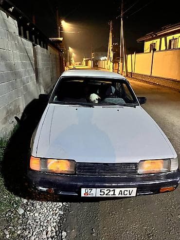 bid e2: Mazda 626: 1987 г., 2 л, Ручные, Бензин, Седан — 2