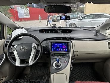 Продажа авто: Toyota Prius: 2011 г., 1.8 л, Вариатор, Гибрид, Хэтчбэк — 7