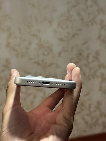 nokia e6: Продаю iPhone 17 pro, 256, 100% (38 цикл) телефон в идеальном в масло — 5