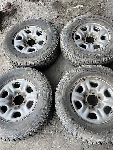 Колеса в сборе 265 / 70 / R 16, Зима, Комплект, Внедорожные (АТ/МТ), Железные, отверстий - 6