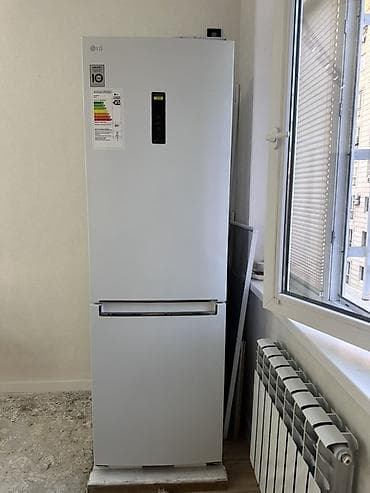 морозильник камера: Холодильник LG с нижней морозильной камерой - Бренд: LG - Инверторный — 2