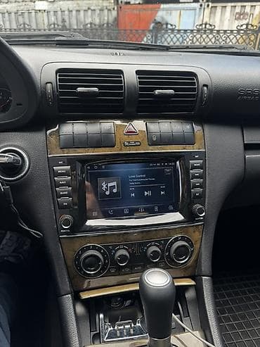 На w203 рестайлинг андройд магнитола с DSP и карплей Оперативная