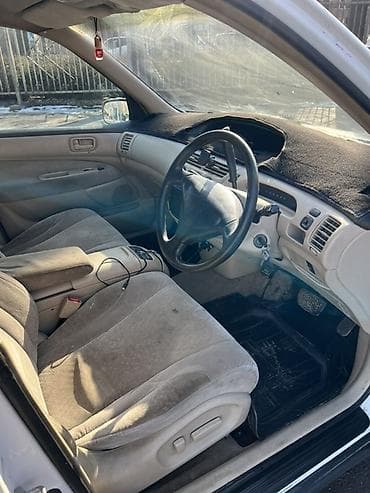 Toyota Caldina: 1998 г., 2 л, Автомат, Бензин, Универсал — 4