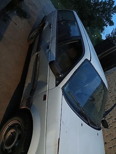 Volkswagen Passat Variant: 1995 г., 1.8 л, Механика, Бензин, Универсал — 6