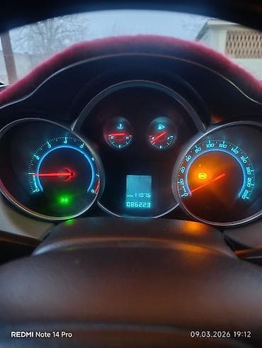 Салон үчүн аксессуарлар: Белый седан Газ Бензин. с — 8