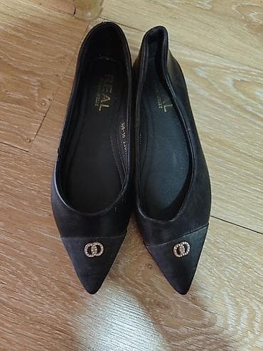 Туфли: Балетки/лодочки, 2 пары. 1) Пудрово-розовые slingback: - Заострённый — 4