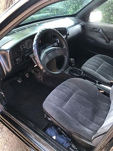 Volkswagen: Volkswagen Passat Variant: 1991 г., Механика, Универсал — 3