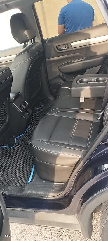 тойота bz4x: Ssangyong : 2020 г., 2 л, Газ — 7