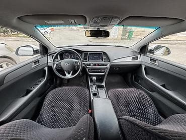 2 gr: Hyundai Sonata: 2017 г., 2 л, Типтроник, Газ, Седан — 2