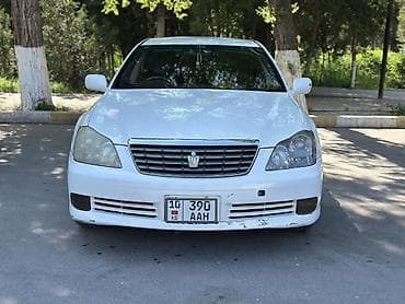 Toyota Crown: 2004 г., 3.5 л, Седан