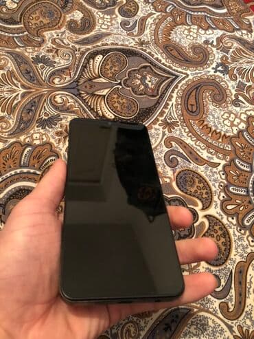 клетка для телефона: Redmi, Redmi 5A, Б/у, 64 ГБ, цвет - Черный, 2 SIM — 4