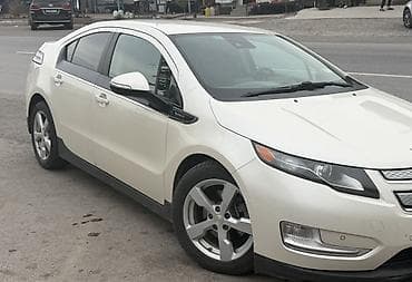 мини машина электро: Chevrolet Volt: 2014 г., 1.4 л, Вариатор, Гибрид, Лифтбек — 2
