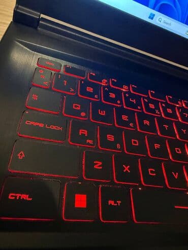 Планшеты: Ноутбук, MSI, 16 ГБ ОЗУ, Intel Core i5, 15.4 ", Б/у, Для работы, учебы, память SSD — 5