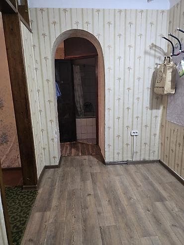 обмен квартир: 32 м², Без мебели — 6