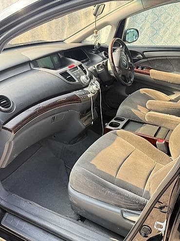 туманки адисей: Honda Odyssey: 2004 г., 2.4 л, Вариатор, Бензин, Минивэн — 5
