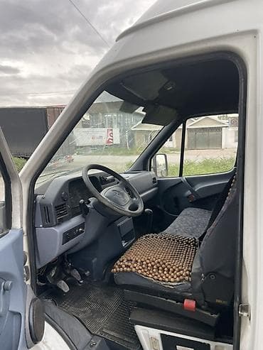 эшка донголок: Mercedes-Benz Sprinter (первое поколение, длинная база, высокий — 5