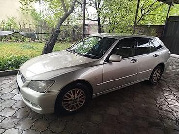 Toyota Altezza: 2003 г., 2 л, Автомат, Бензин, Универсал — 2