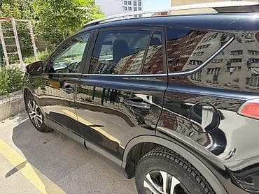 тайота в: Toyota RAV4: 2017 г., Бензин, Кроссовер — 3