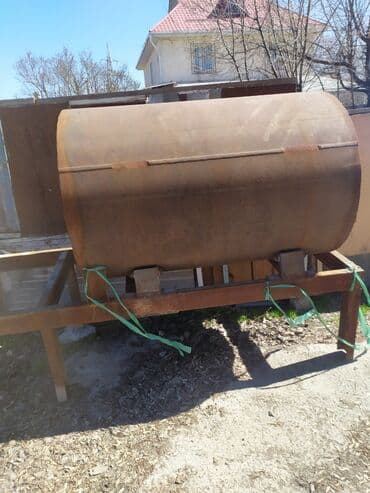 емкость для воды еврокуб: Продаю железную бочку диаметр метртолстая стена длину 15 метр — 1