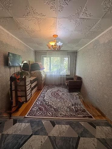 мкр улан2: 2 комнаты, 43 м², 104 серия, 1 этаж, Старый ремонт — 1