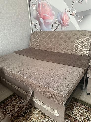 детские письменные столы: Угловой диван, Складная, Трехместный — 3