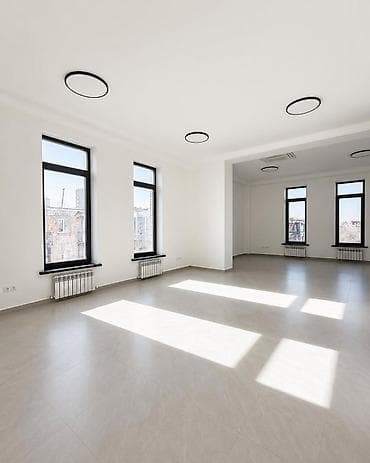 открытый: Аренда офисов, 58 м², В бизнес центре — 1