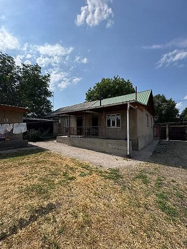 Продажа домов: Срочно продаю! Жилой дом+времянка+хоз.постройки Дом расположен в — 3
