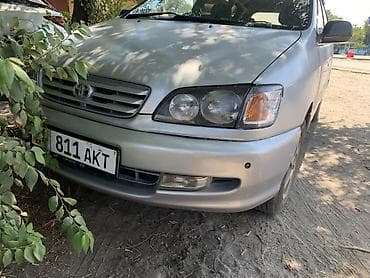 Toyota Ipsum: 1997 г., 2 л, Автомат, Бензин, Минивэн — 3