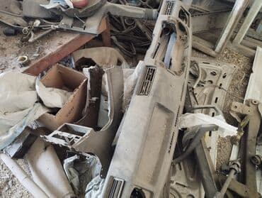 разбор экскаватора: Автозапчасти разборные (разные позиции) В наличии на фото: - Элементы — 7