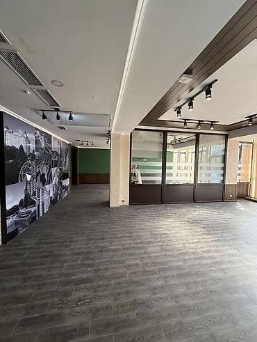 салонов красоты: Аренда офисов, 310 м², В жилом комплексе, 1 линия — 9