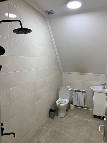 osh flats: 1 комната, Душевая кабина, Постельное белье, Кондиционер — 8