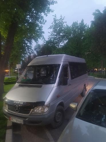 lada 06: Пассажирский микроавтобус Mercedes‑Benz Sprinter (высокая крыша — 3