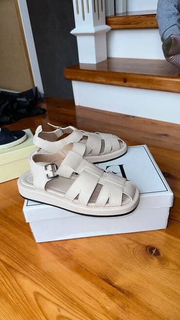 летние обувь: Новая летняя обувь, кожаные, заказаны с Турции, 37.5-38 размер, не — 2