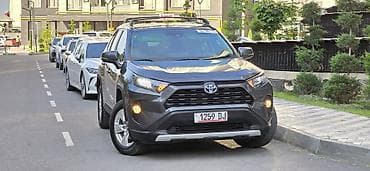 audi авто: Toyota RAV4: 2019 г., 2.5 л, Гибрид, Кроссовер — 1
