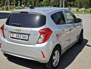 gold wing: Chevrolet Spark: 2016 г., 1 л, Вариатор, Бензин, Хэтчбэк — 3