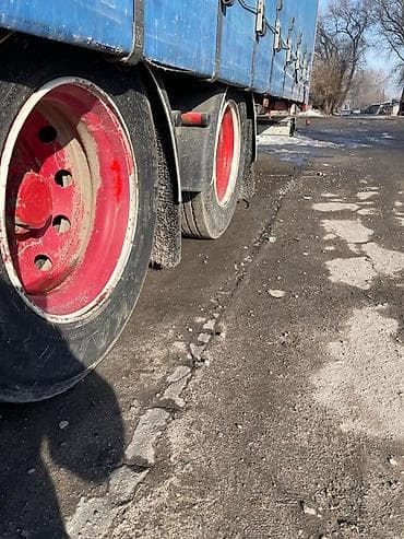 автовозный полуприцеп: Тягач, Volvo, Тентованный — 9